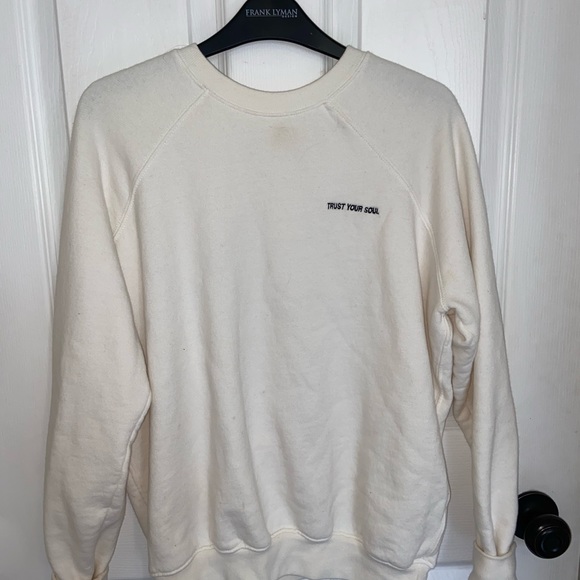 Sweaters - Picture 2 of 4